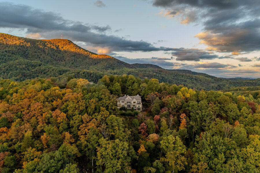 94 Eagle Rock Road, The Cliffs at Glassy
